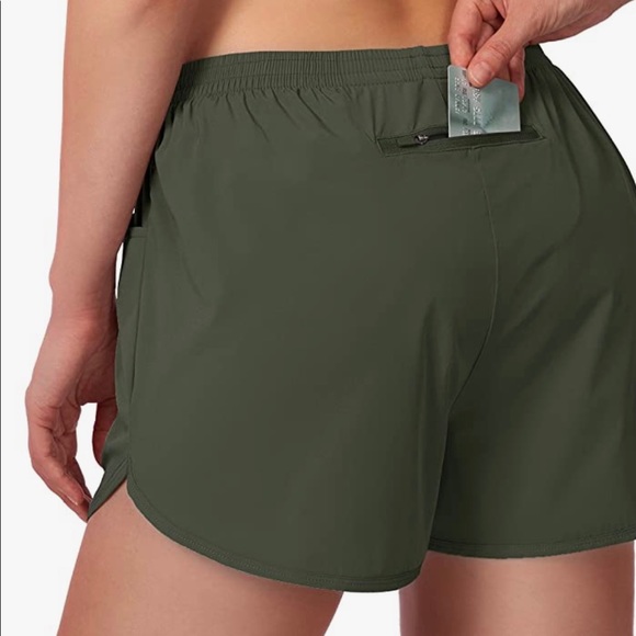 G Gradual Women's Running Shorts 3" Athletic Shorts for Women withZipper Pockets - Picture 3 of 6